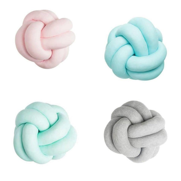 double-knot-pillows